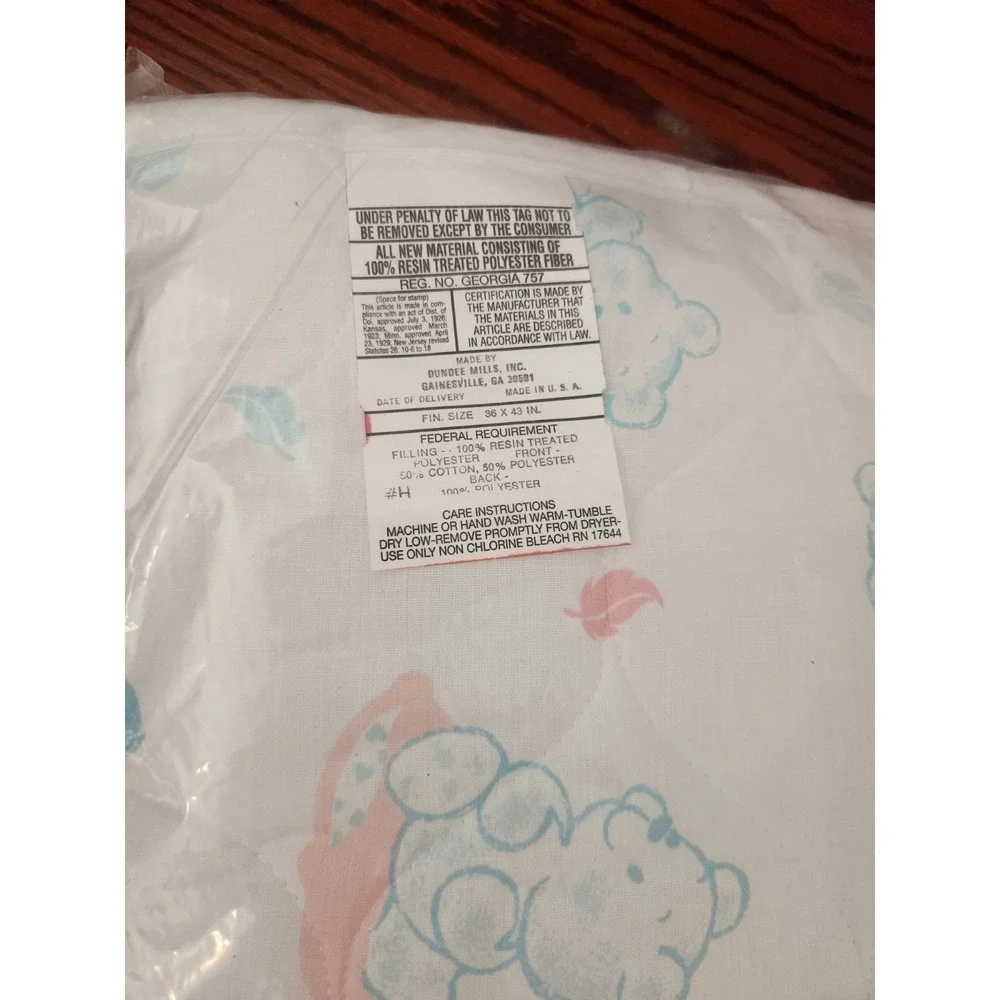 NOS‎ DUNDEE Babies Quilted Blanket NEW Vintage Made in USA 36x43 Unisex Baby